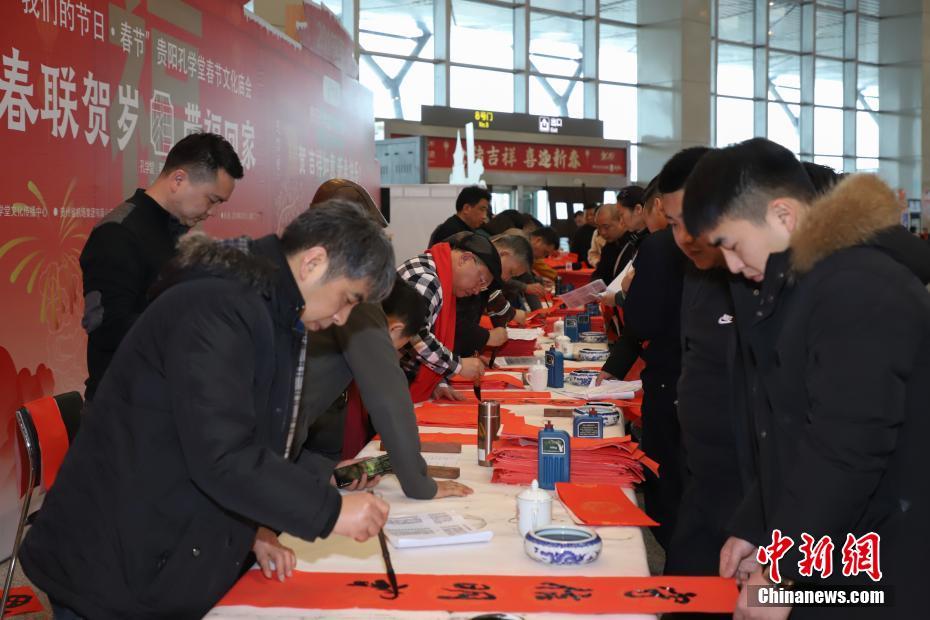 [凤凰网站登录下载]